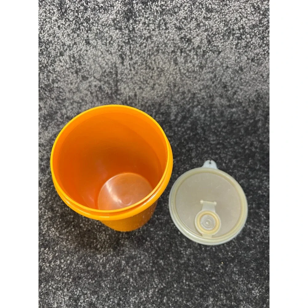 Tupperware vintage container